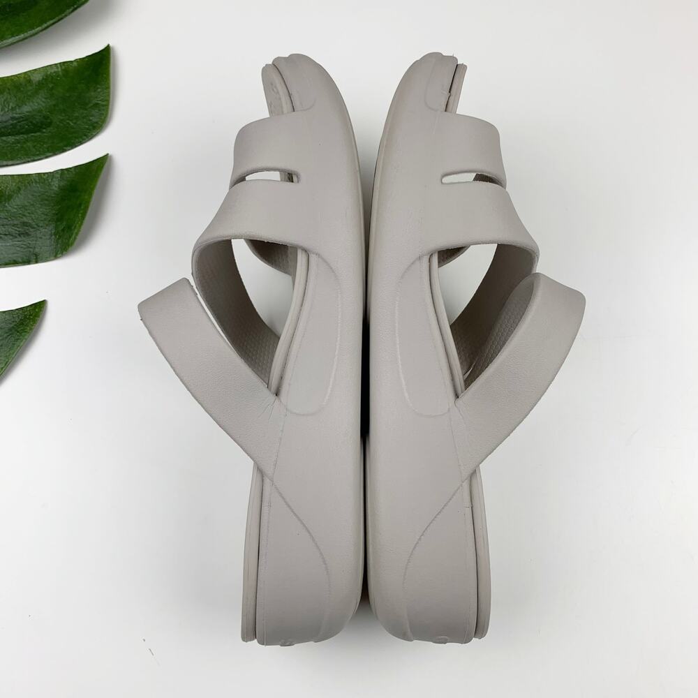 Crocs Getaway Strappy Slide Sandals Gray Slip On Women's 7 Casual Comfort - Picture 6 of 10